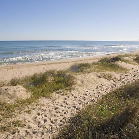 Piles - Apartment - Sleeps 7 - Parking - Seafront Zewnętrze zdjęcie