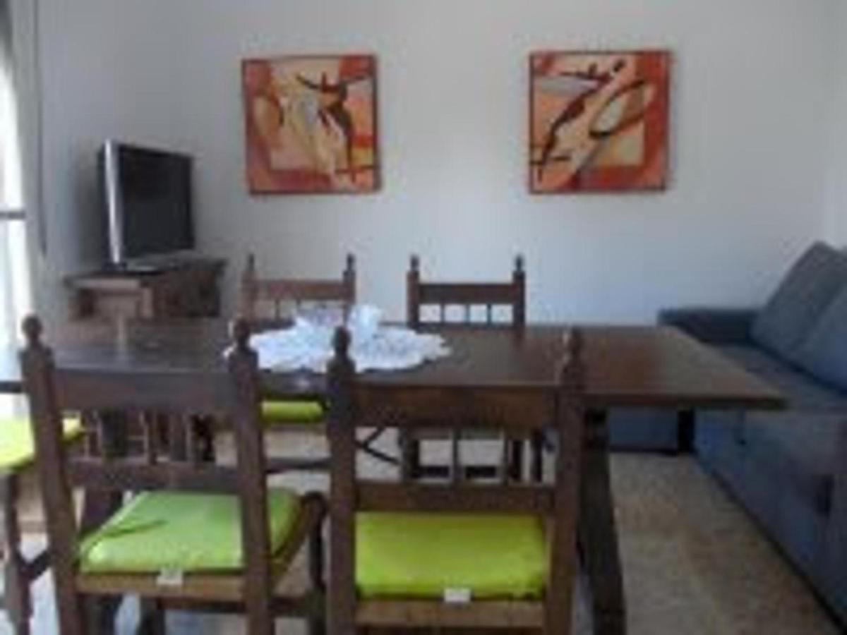 Piles - Apartment - Sleeps 7 - Parking - Seafront Zewnętrze zdjęcie