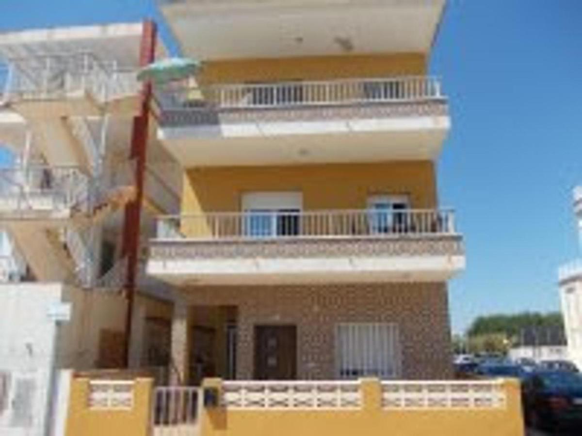 Piles - Apartment - Sleeps 7 - Parking - Seafront Zewnętrze zdjęcie