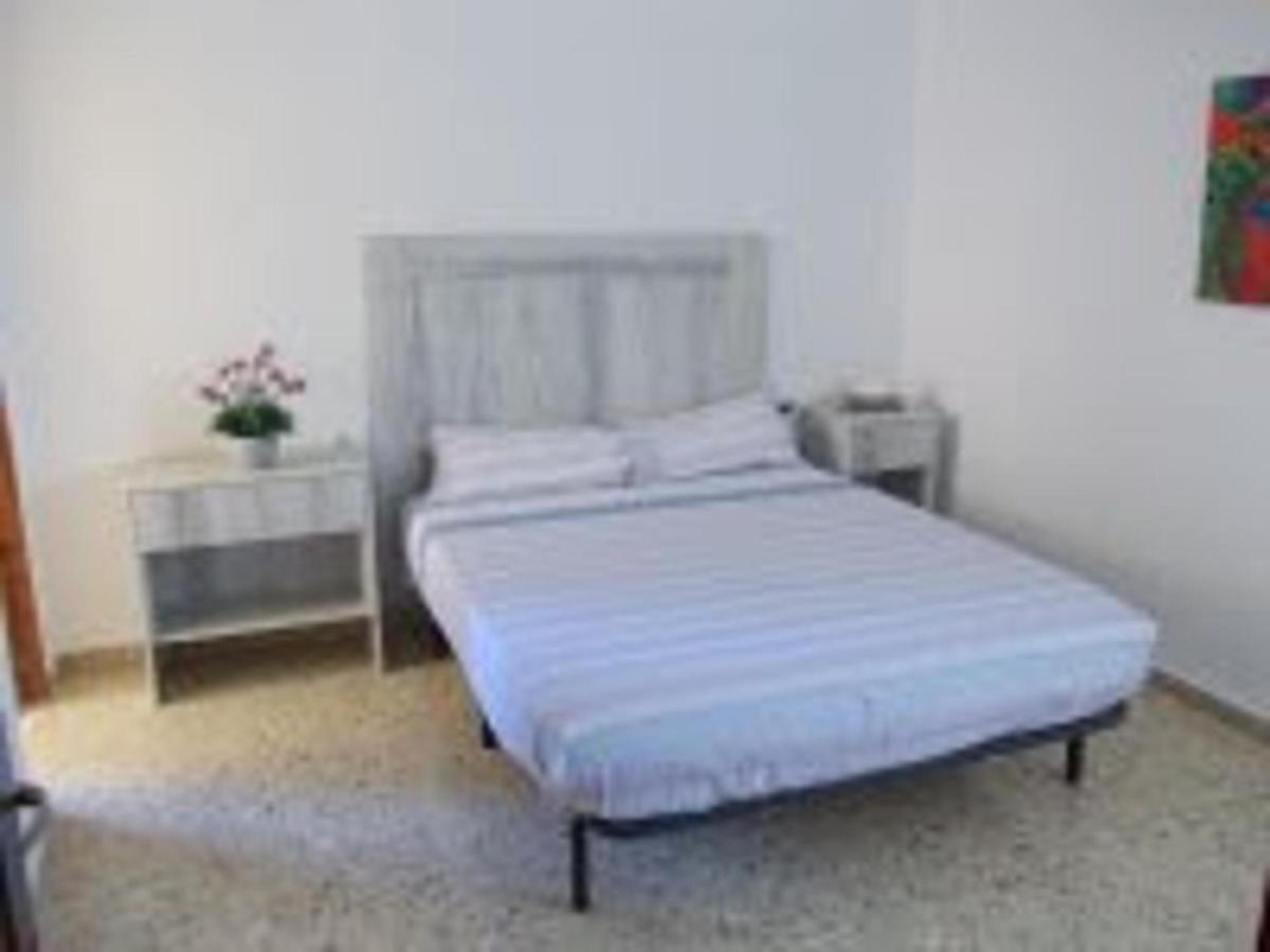 Piles - Apartment - Sleeps 7 - Parking - Seafront Zewnętrze zdjęcie